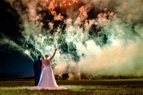 4 Reasons why you should have a wedding firework display - UK