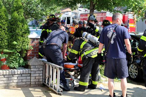 Fire marshals investigate deadly two-alarm house fire in Richmond Hill that claimed two lives ...