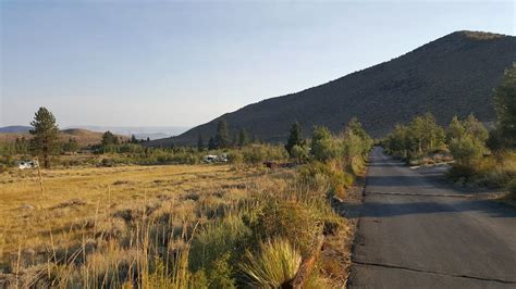 Find Alpine Lakes and Meadows at These 7 Inyo National Forest Camping Spots