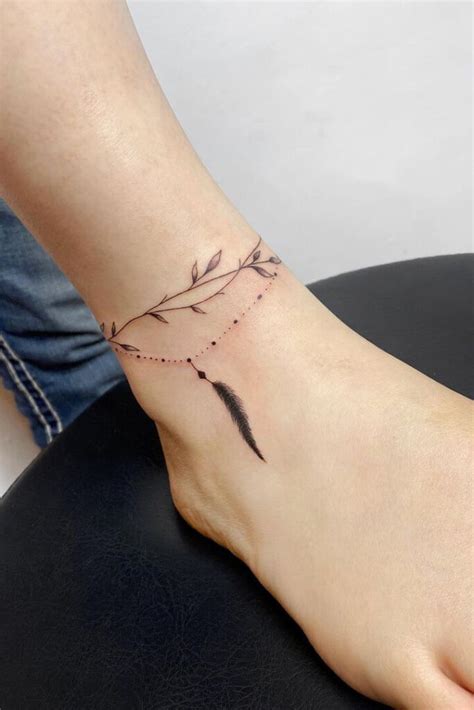 22 Popular Ankle Tattoo Designs