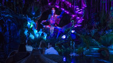 Pandora – The World of Avatar Marks A Historic Opening at Disney’s Animal Kingdom | Disney Parks ...