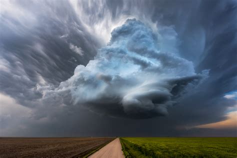 How to Photograph Storms: Supercells, Lightning, Tornadoes - Nature TTL