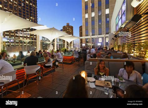 ROOF rooftop Bar and Grill, The Wit Hotel, Chicago, Illinois, USA Stock ...