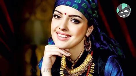 Traditional costumes of Himachal || Traditional Dresses of Himachal ...