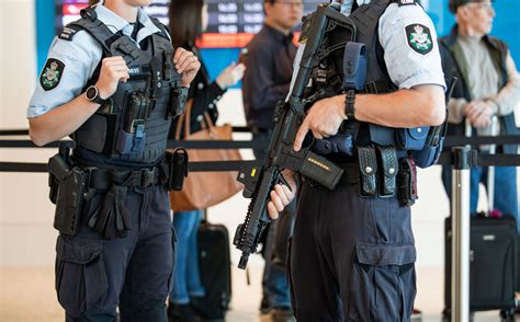 Cairns Airport police issued with assault rifles in security ramp-up - Australian Seniors News