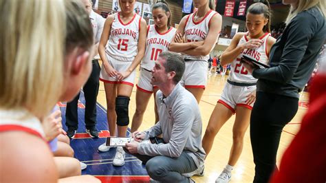 IHSAA girls basketball: Central Indiana scores, regional winners