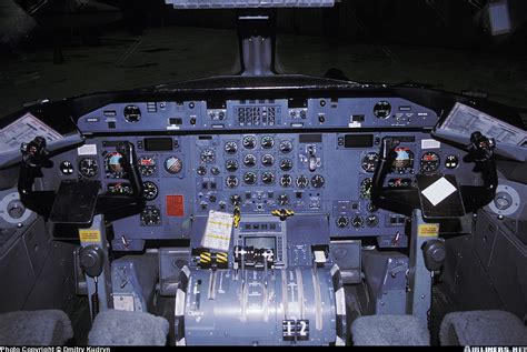 De Havilland Dash 8 Interior