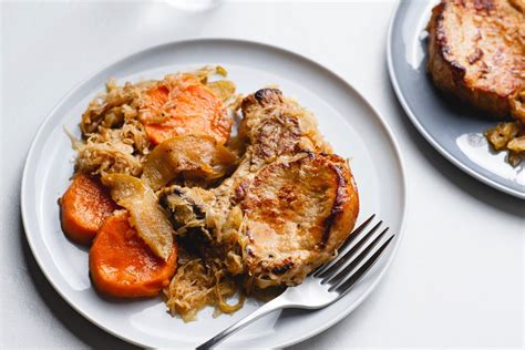 Slow Cooker Apple Pork Chops With Sauerkraut Recipe