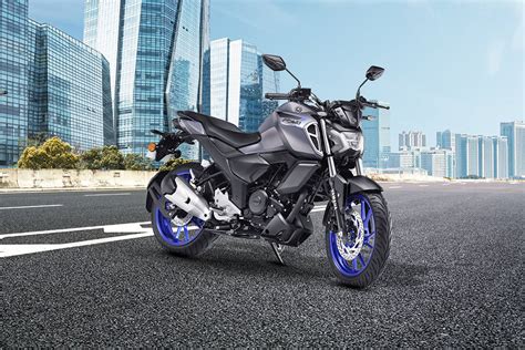 Yamaha FZS-FI V4 On Road Price in Kalamassery & 2024 Offers, Images