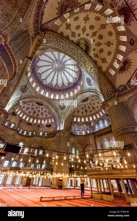 Interior of Sultan Ahmed Mosque (Blue Mosque), Istanbul, Turkey Stock Photo - Alamy