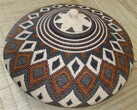 Basketry | Eshowe Museums | Basket weaving patterns, Weaving patterns, African crafts