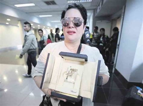 Cannes best actress Jaclyn Jose back home | Inquirer Entertainment