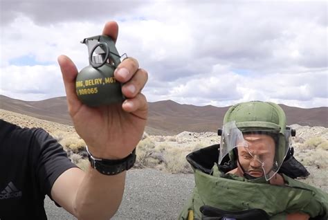 Guy Tests A Bomb Suit Against An M67 Frag Grenade To See How Well These ...