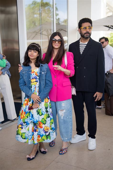 Aishwarya Rai enjoys a day out with Abhishek Bachchan and daughter Aaradhya in Cannes - India Today