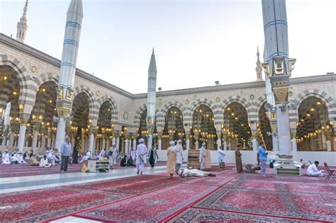 Nabawi mosque editorial photo. Image of pray, mosque - 58789386