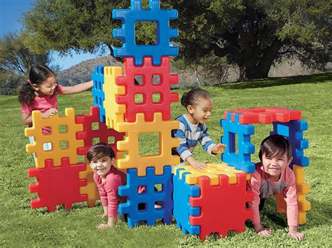 10 Best Outdoor Toys for Kids 2022 | BabyCenter