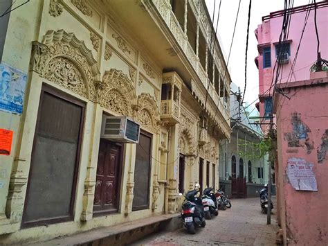 Lucknow Heritage Walk - exploring the city through its past...