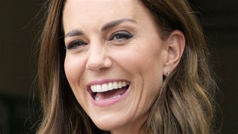 The One Color You'll See On Kate Middleton Over And Over Again