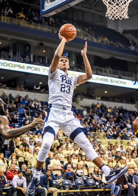 Pitt vs. Buffalo Game Photos - Cardiac Hill