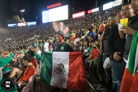 San Francisco Photojournalist Douglas Zimmerman: USA and Mexico fans at ...