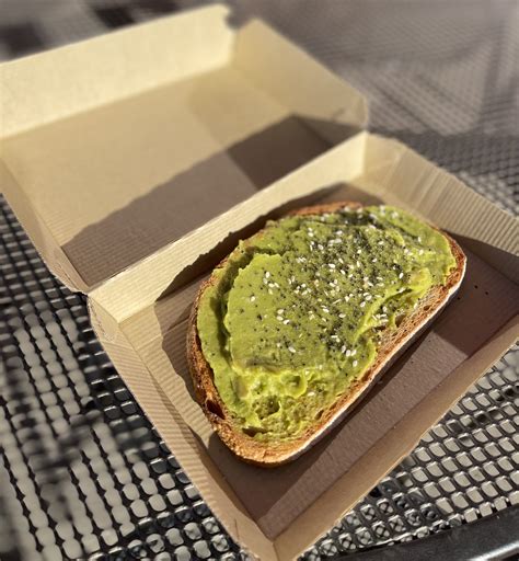 Dunkin' Donuts Avocado Toast Review | POPSUGAR Food UK