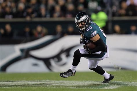 A Favorite Emerges For A Potential Zach Ertz Trade - The Spun