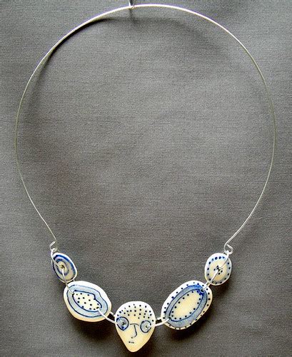 Polka-dot face necklace | Polka Dot Face Necklace 8" x 10" (… | Flickr