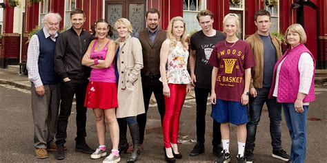 EastEnders to recast Carter character