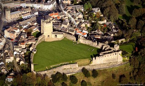 Richmond Castle Yorkshire - Goimages I