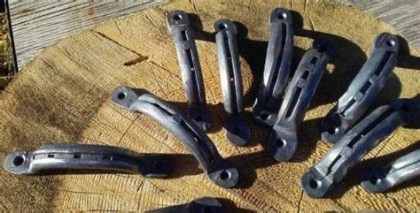 Rustic DRAWER PULLS & CABINET HANDLES from Horseshoes Kitchen Cabinets Handles And Knobs ...