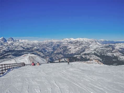 The 5 Best Ski Resorts Southern California, 2023/24