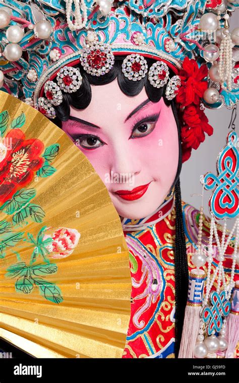 Peking Opera characters Stock Photo - Alamy