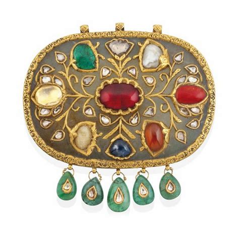 269 best images about Antique & Royal Indian Jewels on Pinterest | Jade ...