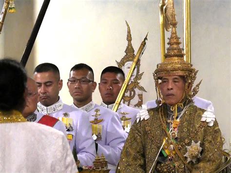 King Maha Vajiralongkorn crowned Rama X of Thailand in a dazzling show ...