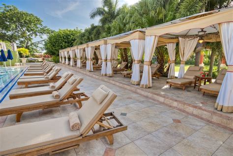 Cabanas by the pool Sandals Carlyle, Jamaica Inspired Voyages...Let a ...