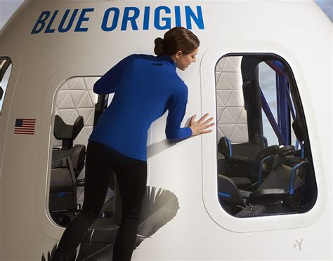 Jeff Bezos gives sneak peek at Blue Origin’s spaceship (and flight ...