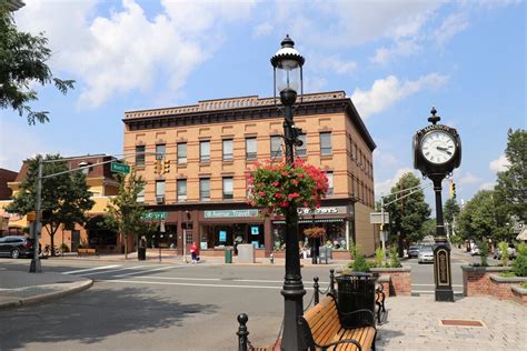 Madison, New Jersey — Back to the Burbs | Find your hometown