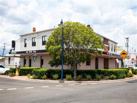 Crossroads Hotel | NSW Holidays & Accommodation, Things to Do, Attractions and Events