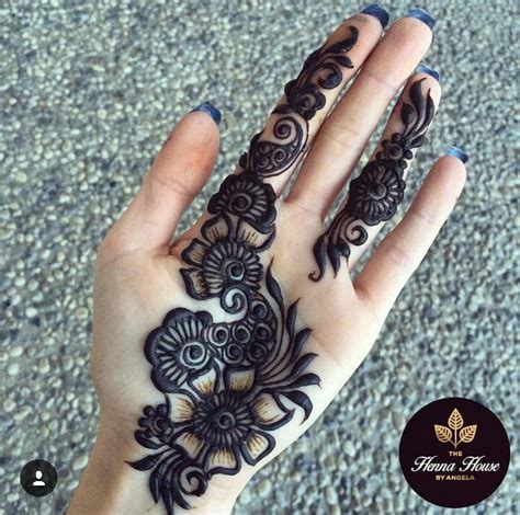 25+ bästa Mehndi designs for palm idéerna på Pinterest | Liten tatuering, Mehndi designs och Våg ...