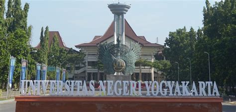 Universitas Di Yogyakarta Negeri - Homecare24