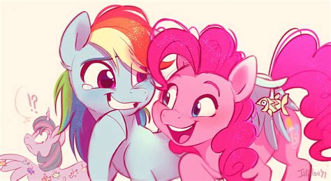 Pinkie Pie And Rainbow Dash Wallpaper