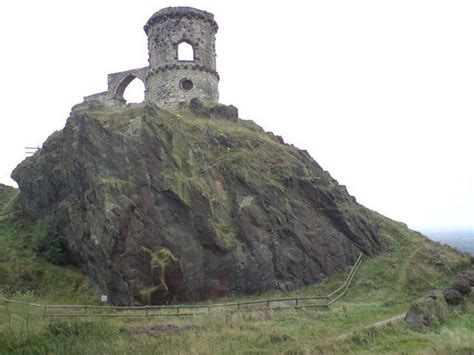 Mow Cop Castle | Eight stunning castles and towers you can visit within ...