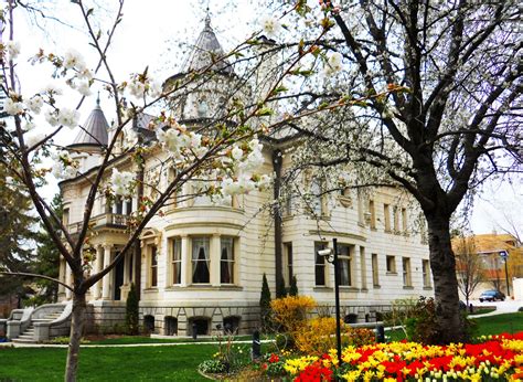 Architecture From Above: The Utah Governor's Mansion