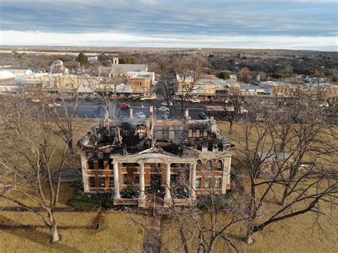 111-Year-Old Mason County Courthouse Destroyed in Fire