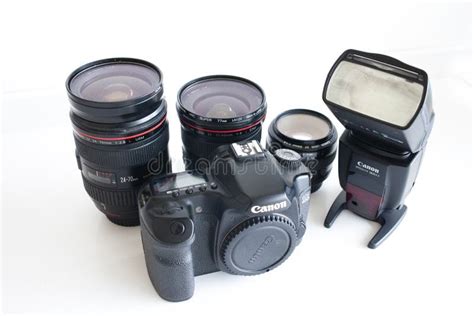 Dslr Camera Body and Lenses Editorial Stock Photo - Image of canon, flash: 36712628