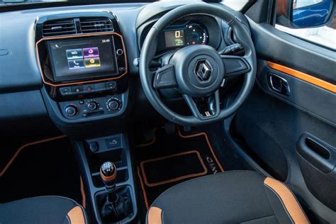 Discover 141+ kwid car automatic interior best - tnbvietnam.edu.vn