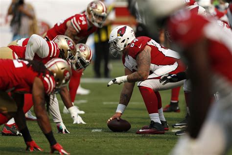 49ers’ wide-9, stacked-linebacker defense replaces Robert Saleh’s ...