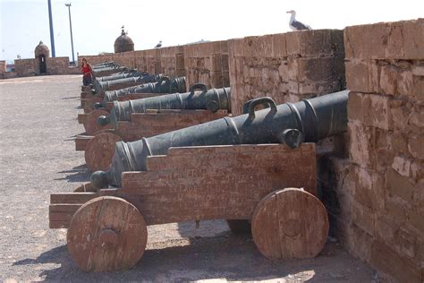 File:Morocco Essaouira Portuguese Cannons.jpg - Wikimedia Commons