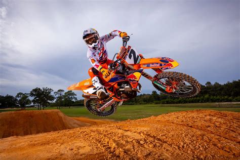 SAME STANDARDS, NEW BENCHMARK: MAKE THE DIFFERENCE WITH THE 2023 KTM ...