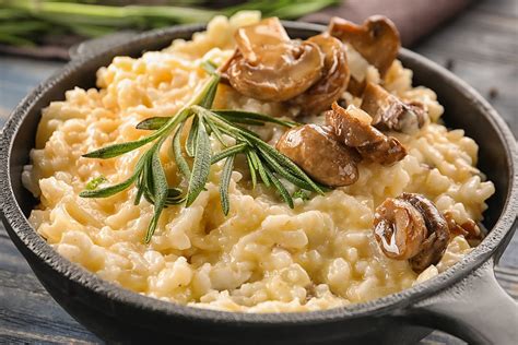 How Much Risotto Rice to Cook Per Person? - Go Cook Yummy